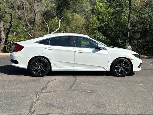 White 2019 Honda Civic Sport