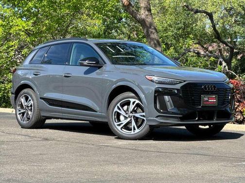 Gray 2027 Audi Q6 e-tron Premium Plus