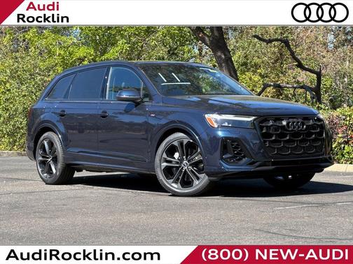Blue Metallic 2026 Audi Q7 55 Premium