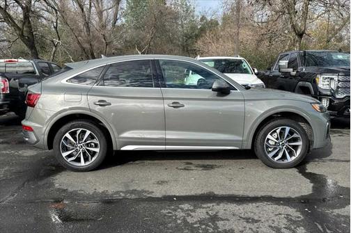 2023 Audi Q5 Sportback Premium Plus 45 TFSI S line quattro S tronic