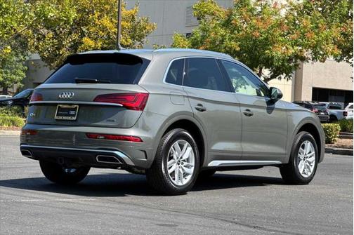 2023 Audi Q5 Premium 45 TFSI S line quattro