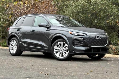 2025 Audi Q6 e-tron Premium