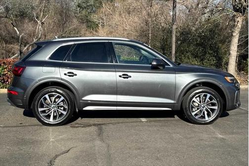 2023 Audi Q5 Prestige 45 TFSI S line quattro S tronic