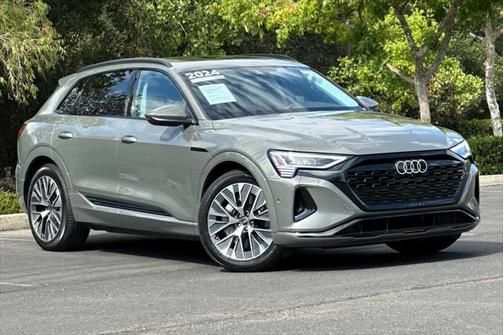 2024 Audi Q8 e-tron Premium Plus quattro