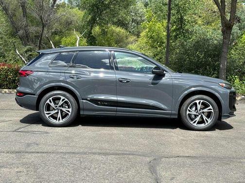 Gray 2027 Audi Q6 e-tron Premium Plus