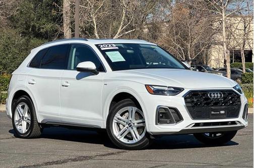 2023 Audi Q5 S line Premium Plus