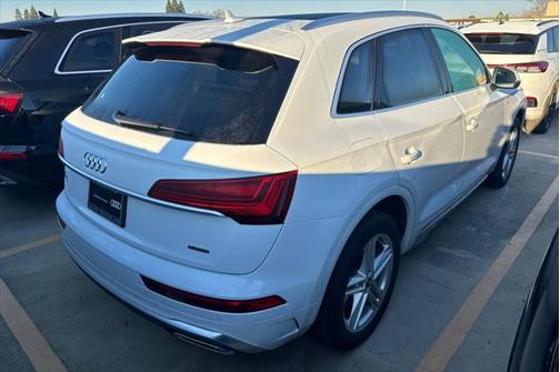 2023 Audi Q5 S line Premium Plus