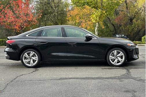 2025 Audi A5 Premium Plus TFSI quattro S tronic