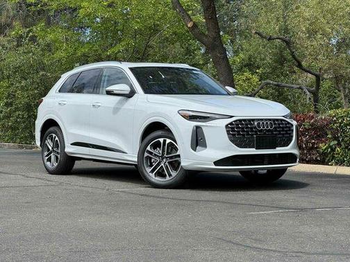 White 2026 Audi Q5 PLUS