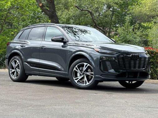 Gray 2027 Audi Q6 e-tron Premium Plus