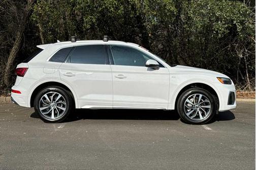 2023 Audi Q5 Premium Plus 45 TFSI S line quattro
