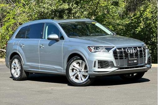 2024 Audi Q7 Premium Plus 55 TFSI quattro Tiptronic