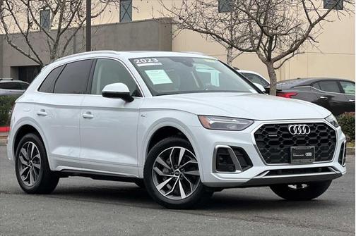2023 Audi Q5 Premium Plus 45 TFSI S line quattro