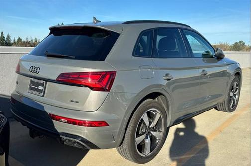 2023 Audi Q5 Premium Plus 45 TFSI S line quattro