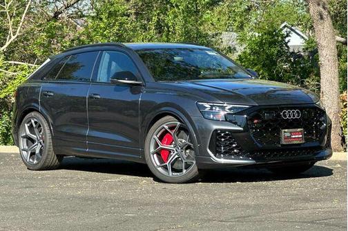 Daytona Gray Pearl Effect 2026 Audi RS Q8 4.0T quattro