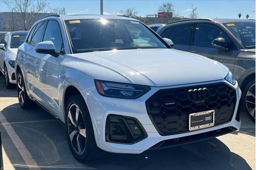 2023 Audi Q5 Premium Plus 45 TFSI S line quattro