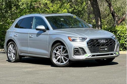 2023 Audi Q5 Premium Plus 55 TFSI e S line quattro S tronic