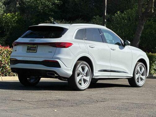 White 2026 Audi Q5 PLUS