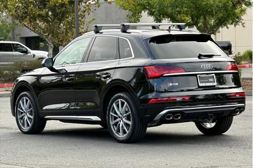 2022 Audi SQ5 Premium Plus TFSI quattro Tiptronic