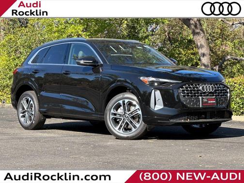 Mythos Black Metallic 2026 Audi Q5