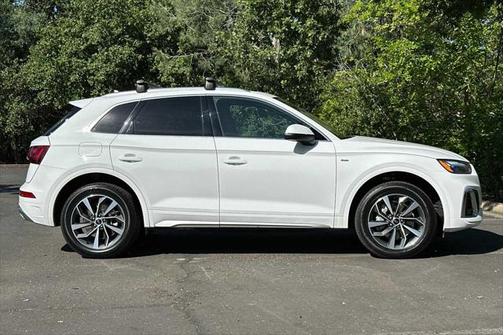 2024 Audi Q5 Premium Plus 45 TFSI S line quattro