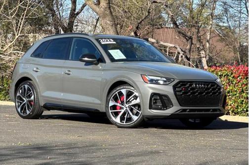 2023 Audi SQ5 Premium Plus TFSI quattro Tiptronic
