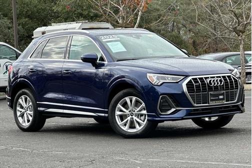 2025 Audi Q3 Premium 45 TFSI S line quattro Tiptronic
