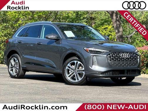 Tambora Gray Metallic 2025 Audi Q5 2.0T quattro Premium