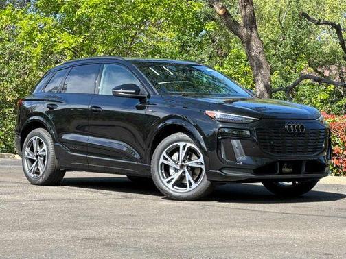 Black 2027 Audi Q6 e-tron Premium Plus
