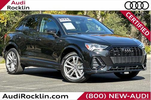 2025 Audi Q3 Premium 45 TFSI S line quattro Tiptronic