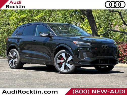 Black 2027 Audi SQ6 e-tron Premium Plus