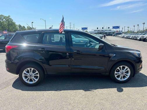 Agate Black Metallic 2019 Ford Escape S