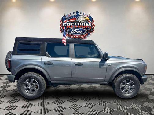 Carbonized Gray Metallic 2023 Ford Bronco Big Bend