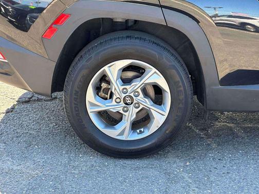 Phantom Black 2023 Hyundai TUCSON SEL