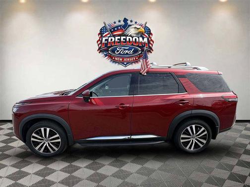 Scarlet Ember Tintcoat 2023 Nissan Pathfinder Platinum 4WD