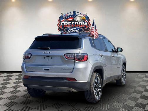 Baltic Gray Metallic Clearcoat 2024 Jeep Compass Limited