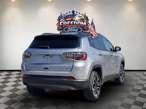 Baltic Gray Metallic Clearcoat 2024 Jeep Compass Limited