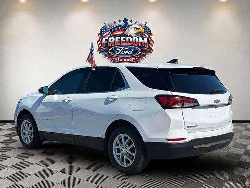 Summit White 2024 Chevrolet Equinox 1LT