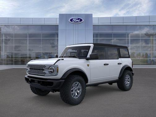 Oxford White 2025 Ford Bronco Badlands SUV