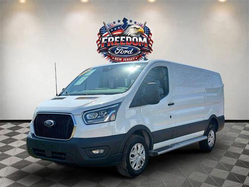 Oxford White 2023 Ford Transit-250 Base