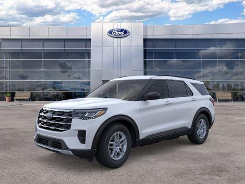 Space White Metallic 2026 Ford Explorer Active