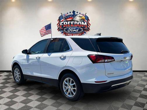 Summit White 2023 Chevrolet Equinox 1LT