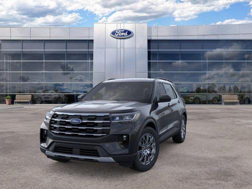 Agate Black Metallic 2026 Ford Explorer Active
