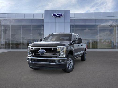 Agate Black Metallic 2026 Ford F-350 XLT