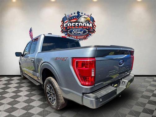 Iconic Silver Metallic 2023 Ford F-150 XLT