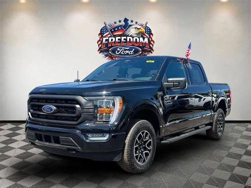Agate Black Metallic 2022 Ford F-150 XLT