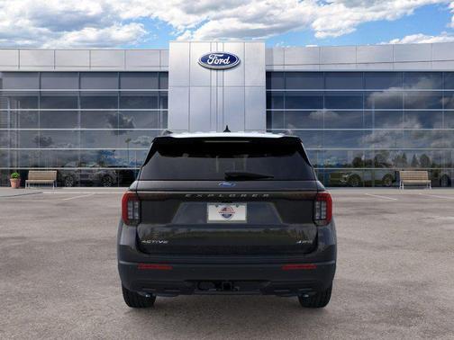 Carbonized Gray Metallic 2026 Ford Explorer Active