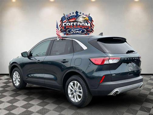 Stone Blue Metallic 2022 Ford Escape SE