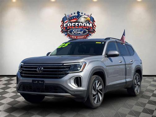 Gray 2025 Volkswagen Atlas 2.0T SE w/Technology 4MOTION