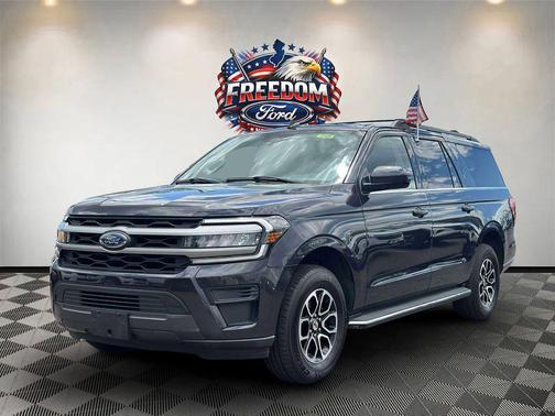 Gray Metallic 2024 Ford Expedition Max XLT